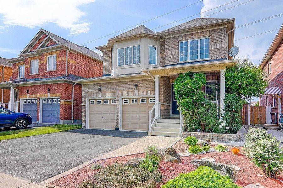 28 Oceanpearl CRES, Whitby, ON L1N 0C2