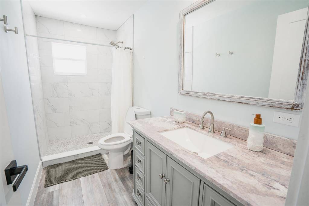 Jensen Beach, FL 34957,1415 NE Silver Maple Way