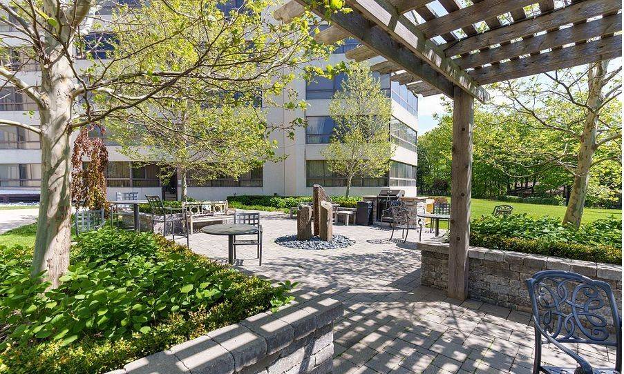 Mississauga, ON L4Y 3Z2,1300 Bloor ST #905