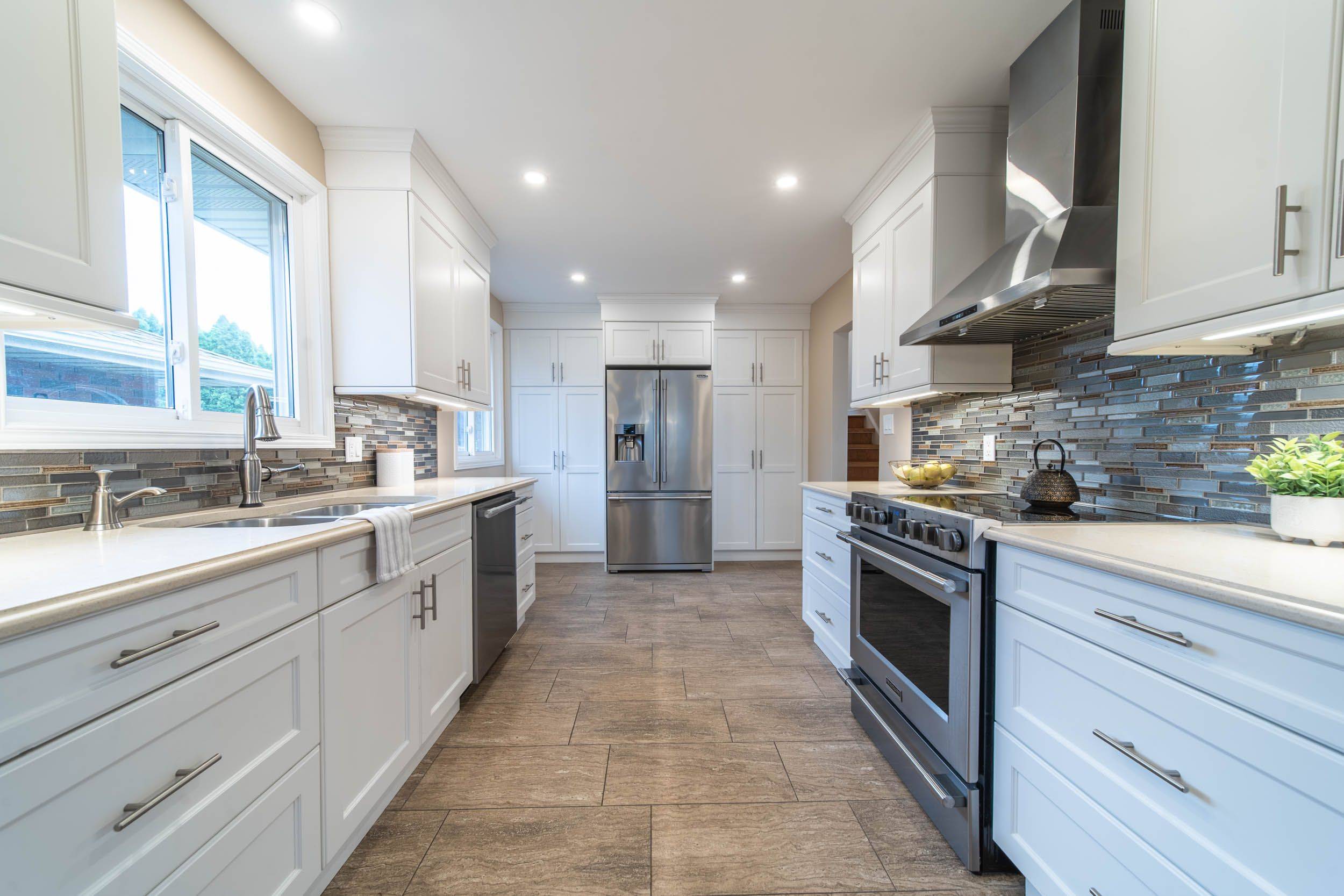 Niagara Falls, ON L2E 5S3,6246 Glengate ST