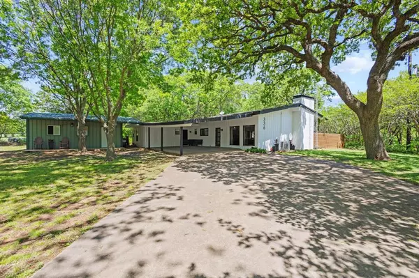 Pottsboro, TX 75076,336 Kirk Avenue