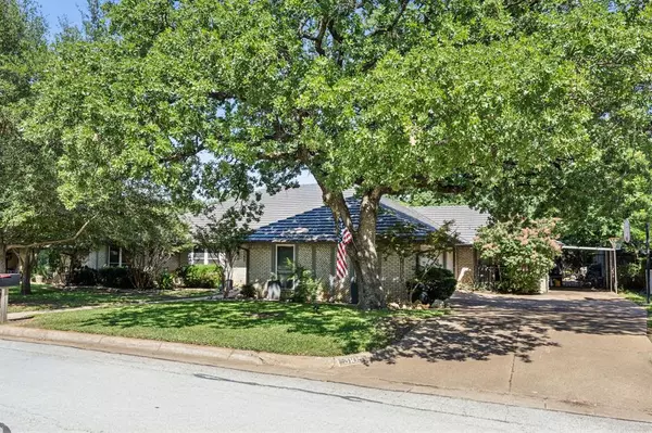 Arlington, TX 76016,3105 Greenbrook Drive