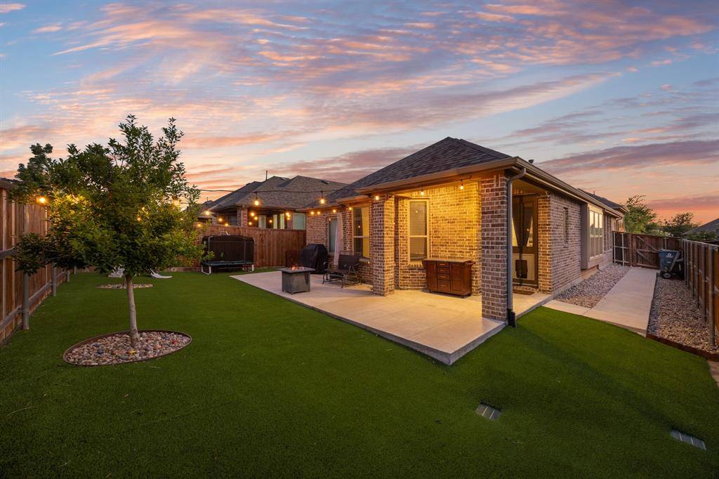 Aubrey, TX 76227,1008 Shire Drive