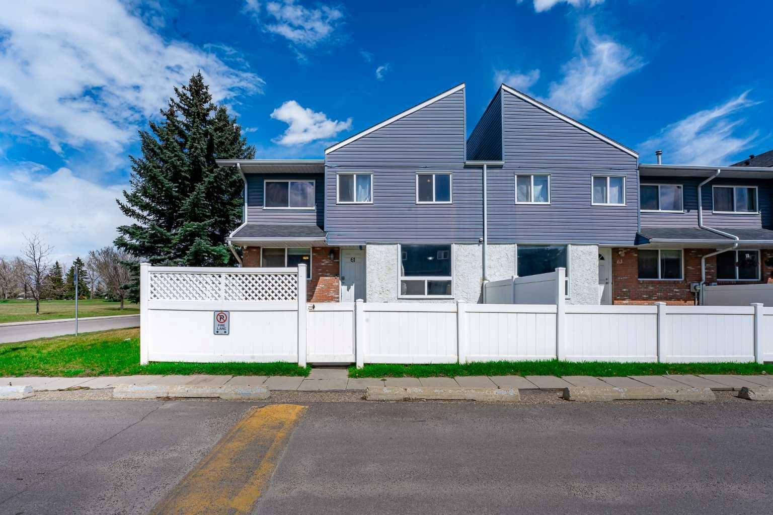 4769 Hubalta RD SE #61, Calgary, AB T2B 2N9