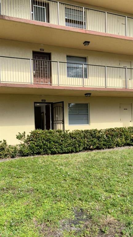 Lauderdale Lakes, FL 33319,3141 NW 47th Ter #127