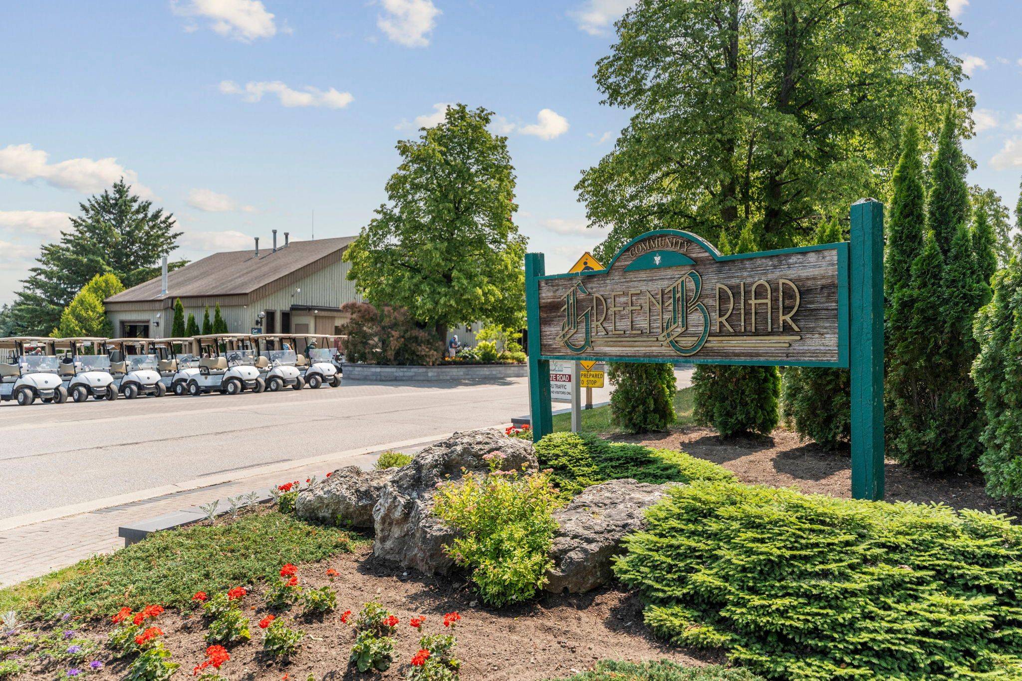 130 Green Briar RD, New Tecumseth, ON L9R 1S2