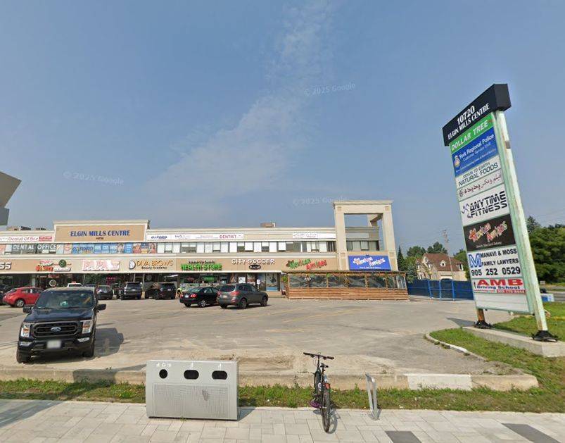 Richmond Hill, ON L4C 3C9,10720 Yonge ST #228A