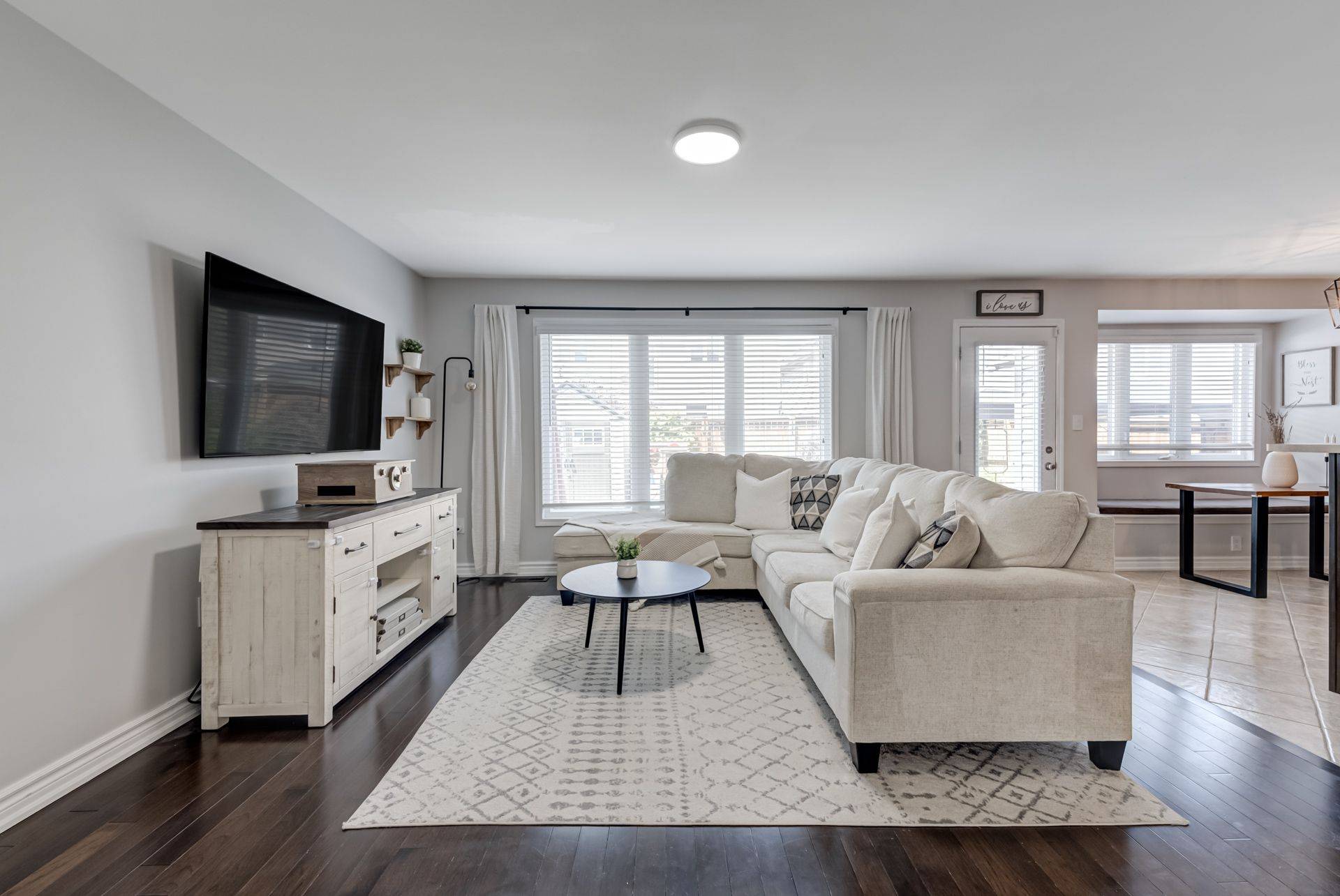New Tecumseth, ON L9R 0E1,75 Kidd CRES