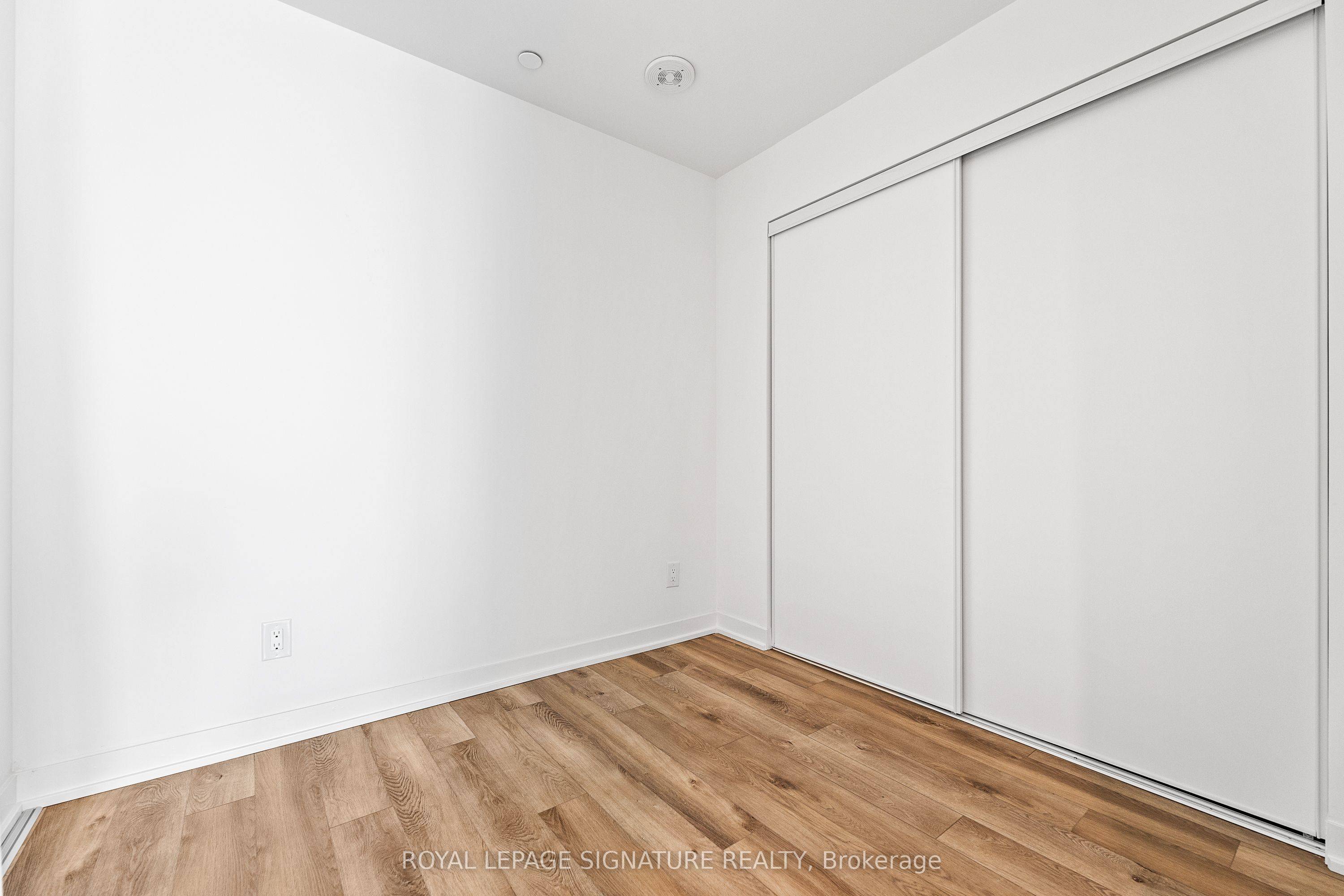 Toronto W03, ON M6N 0C1,1808 St Clair AVE W #515