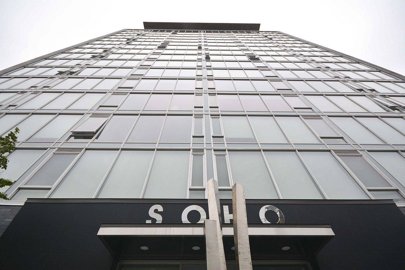 300 Lisgar ST #1701, Ottawa Centre, ON K2P 0E2