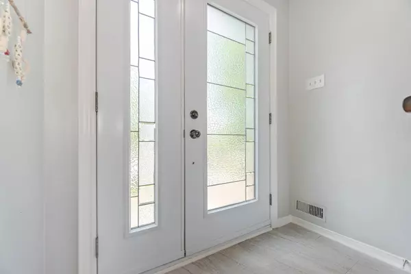 Orangeville, ON L9W 4P2,28 Lakeview CT