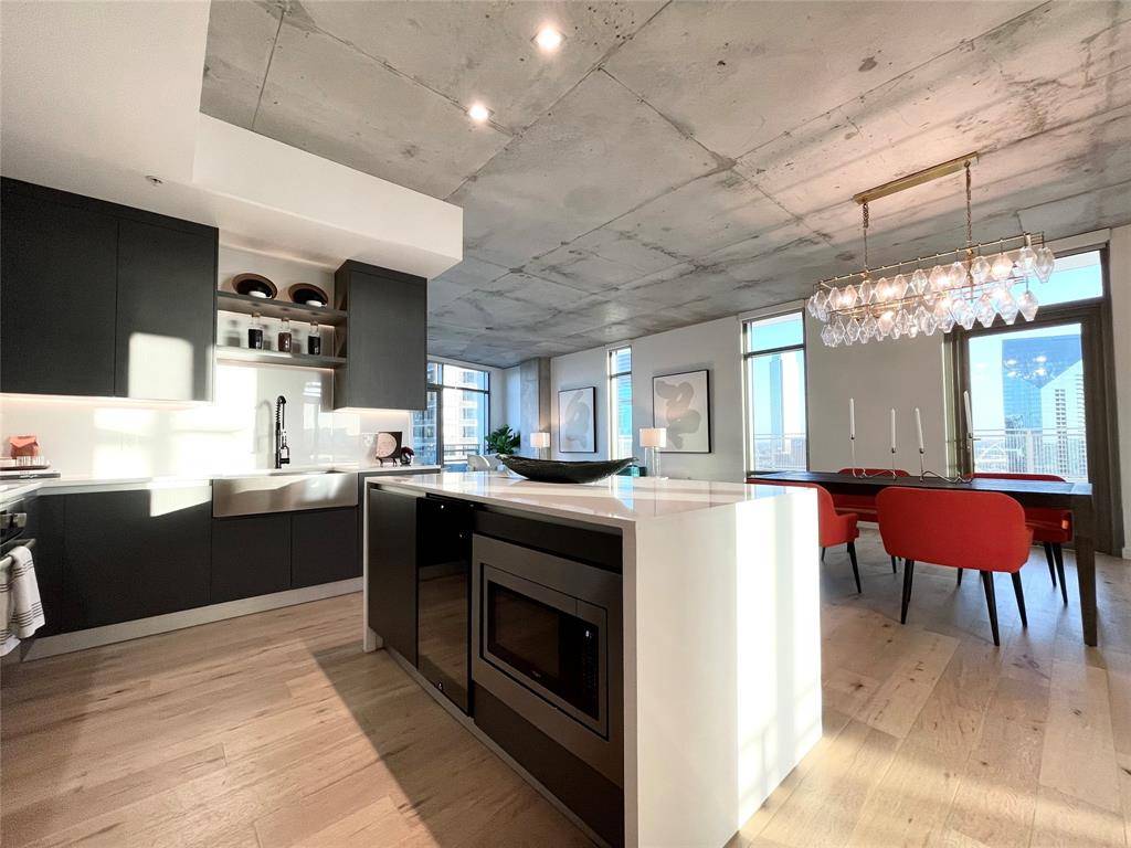 1801 N Pearl Street #2812, Dallas, TX 75201