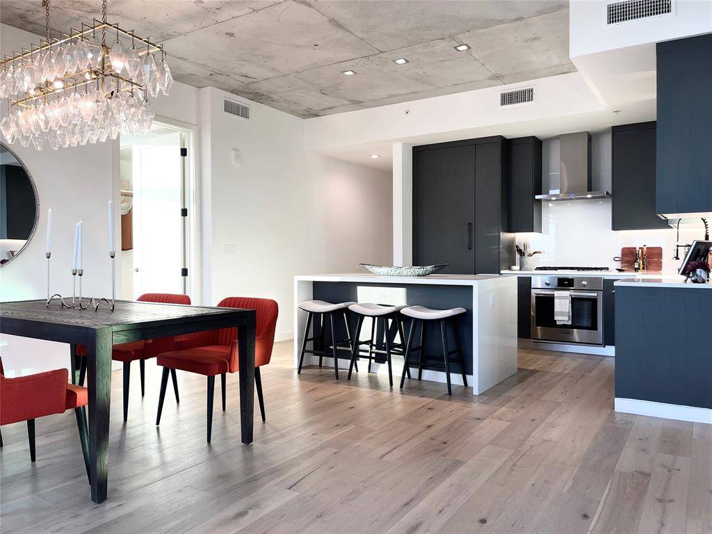Dallas, TX 75201,1801 N Pearl Street #2812