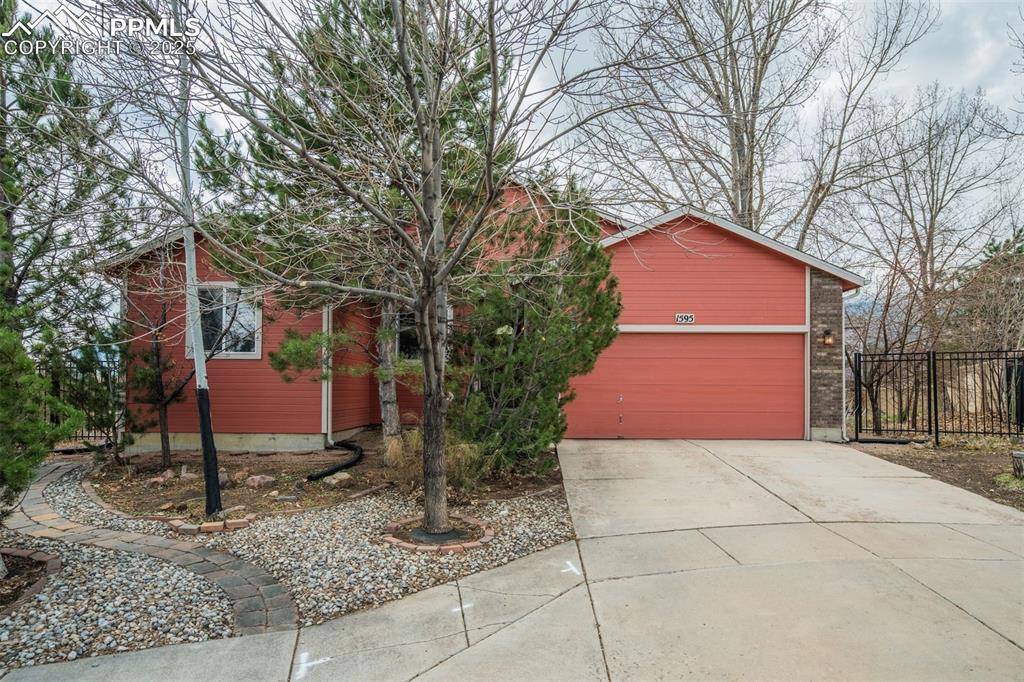 Colorado Springs, CO 80905,1595 W Costilla ST