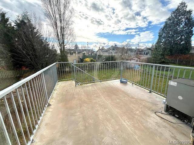 Sidney, BC V8L 2C8,2199 BRADFORD Ave