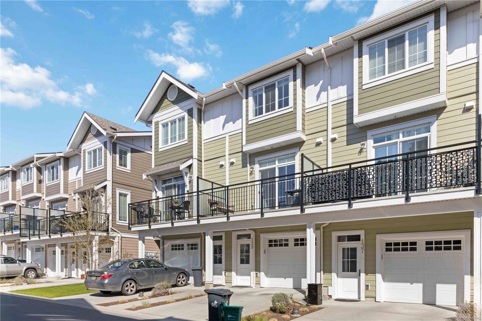 Colwood, BC V9C 0P7,3501 Dunlin St #139