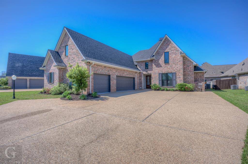 262 Poydras Avenue, Bossier City, LA 71111