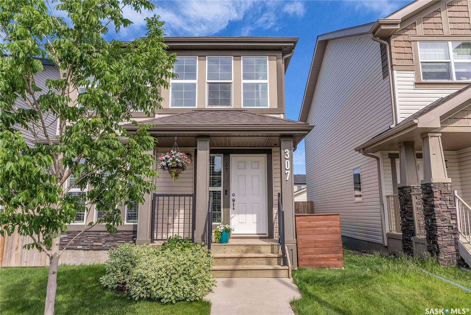 Saskatoon, SK S7V 0N2,307 DELAINEY MANOR