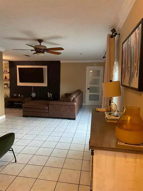 Miramar, FL 33025,8644 N Sutton Drive