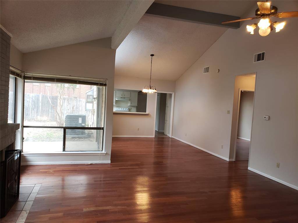 641 Prairie Dell Street, Lewisville, TX 75067