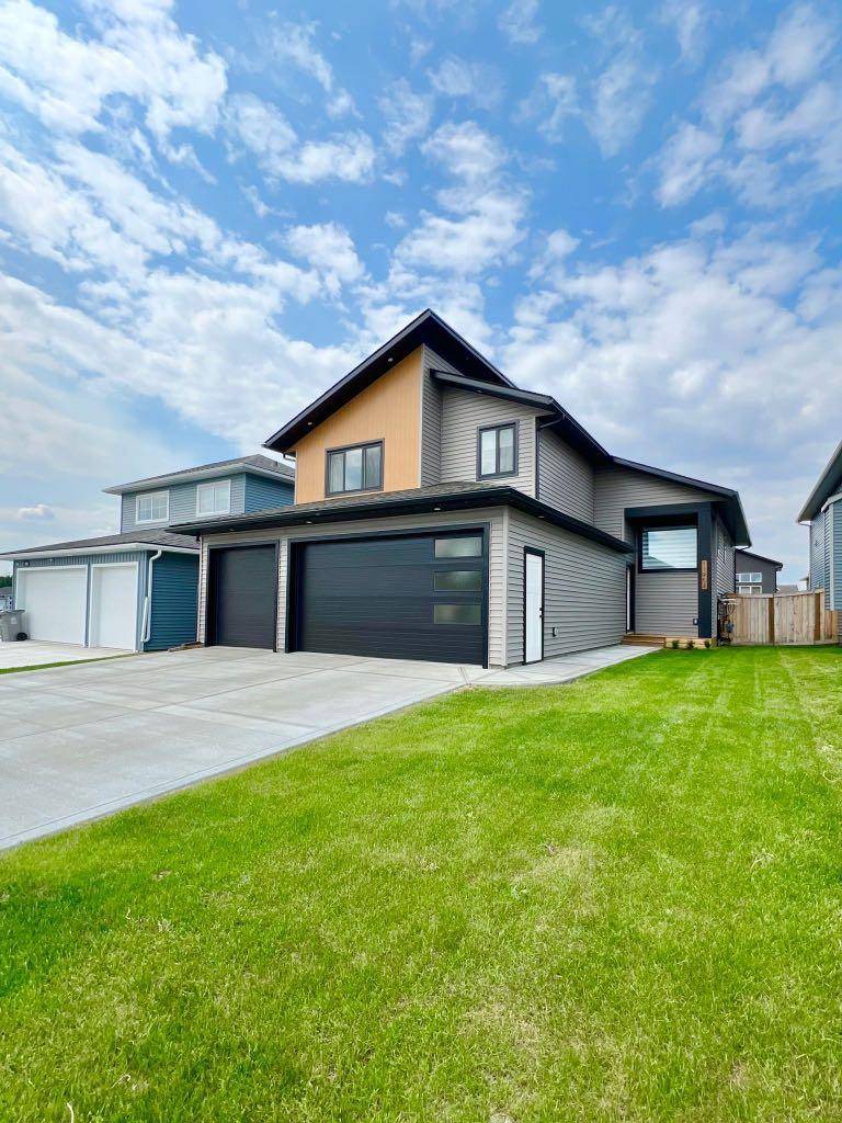 Grande Prairie, AB T8W0M6,11954 79 AVE