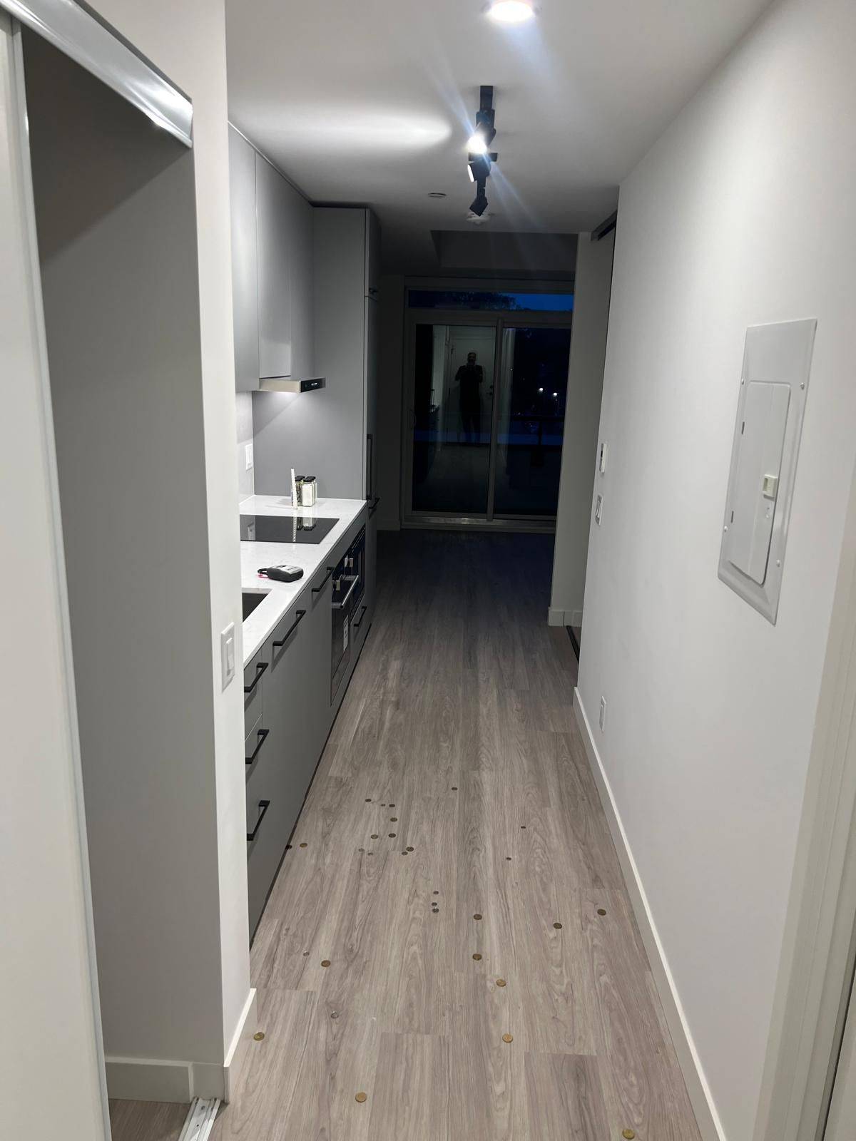 Toronto E02, ON M4L 0B7,1050 Eastern AVE #433