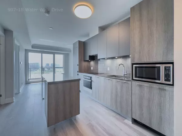 Markham, ON L3R 6L5,18 Water Walk DR #907