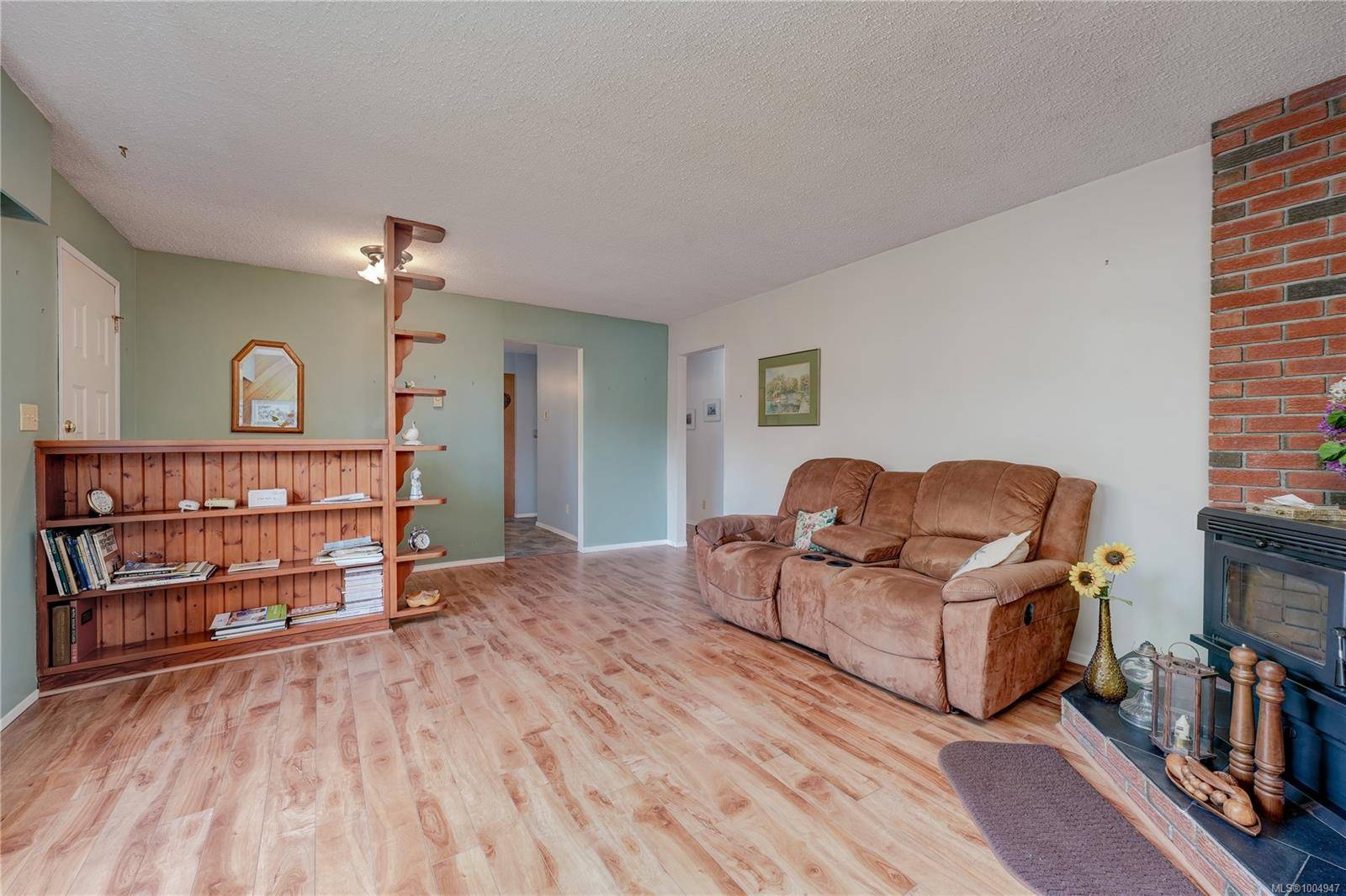 Sooke, BC V9Z 0V4,2345 Christan Dr