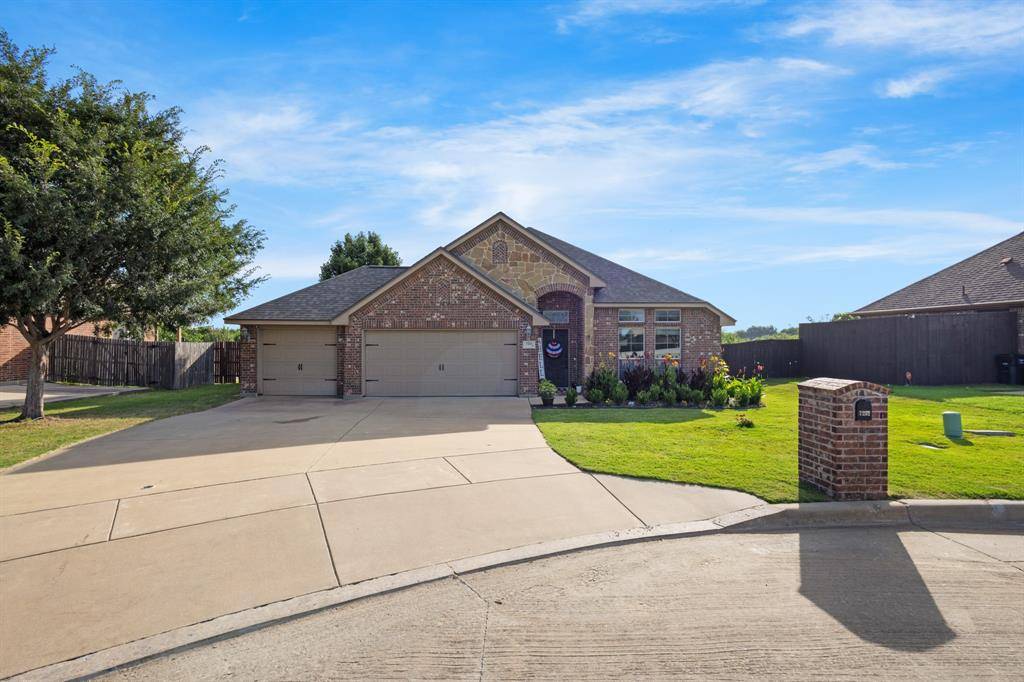 Fort Worth, TX 76179,7252 Lake Country Drive