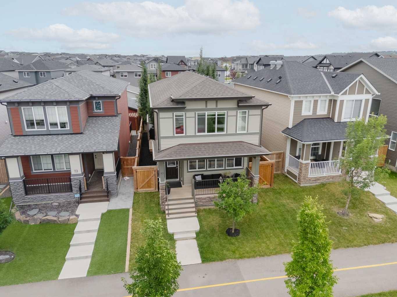 Calgary, AB T2X 4E4,77 Legacy Glen WAY SE