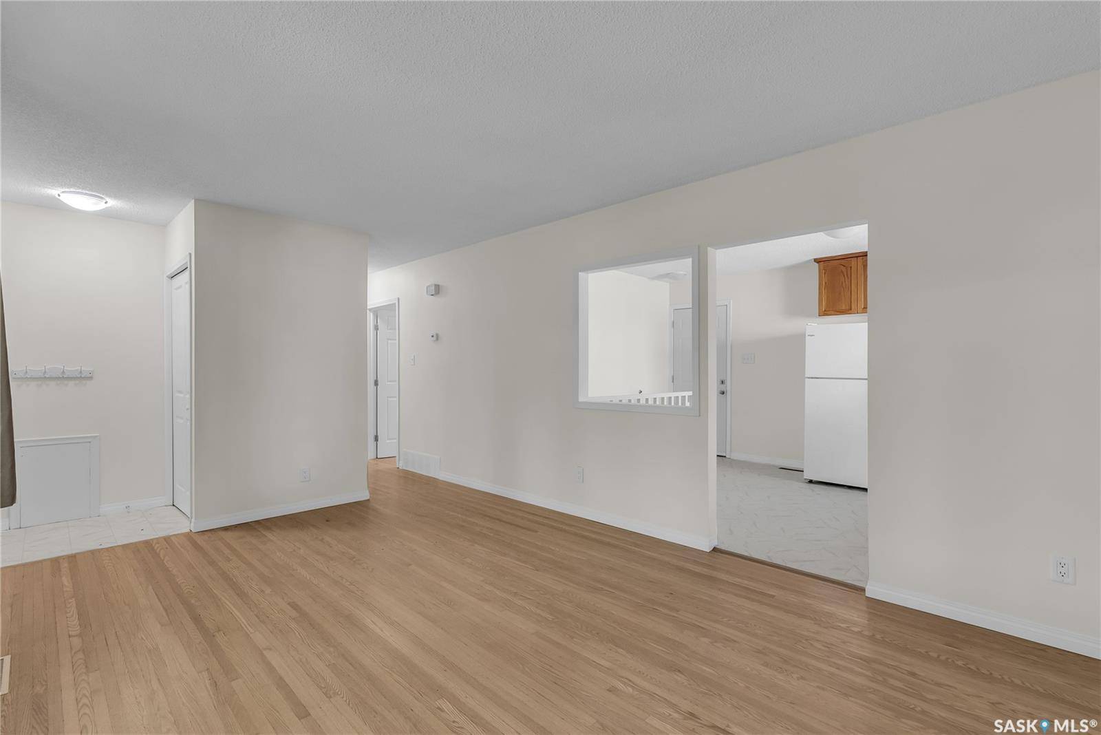 Saskatoon, SK S7M 0W5,2906 21st STREET W