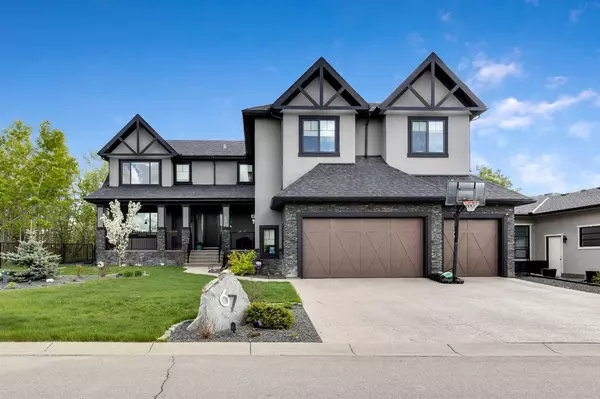 67 Mystic Ridge WAY Southwest, Calgary, AB T3H 1S7