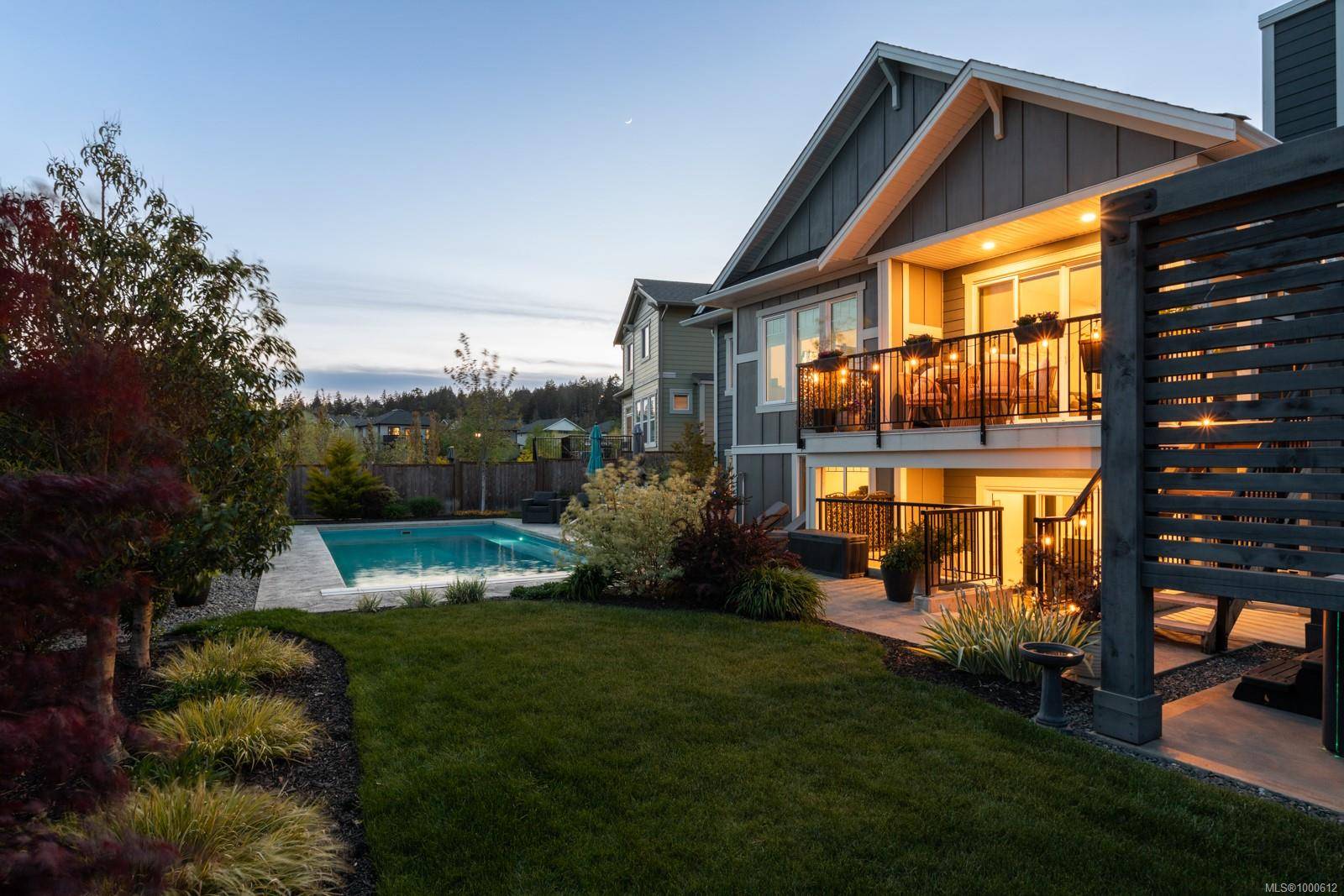 Colwood, BC V9C 0R5,3302 Trumpeter St