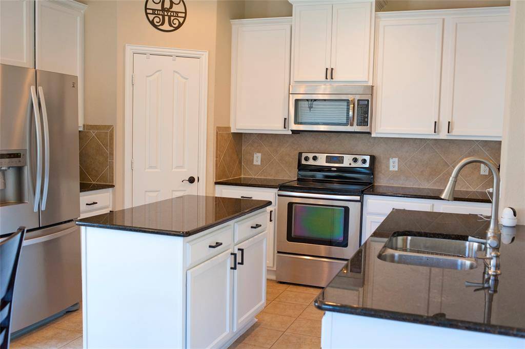 Little Elm, TX 75068,2608 Pine Trail Drive
