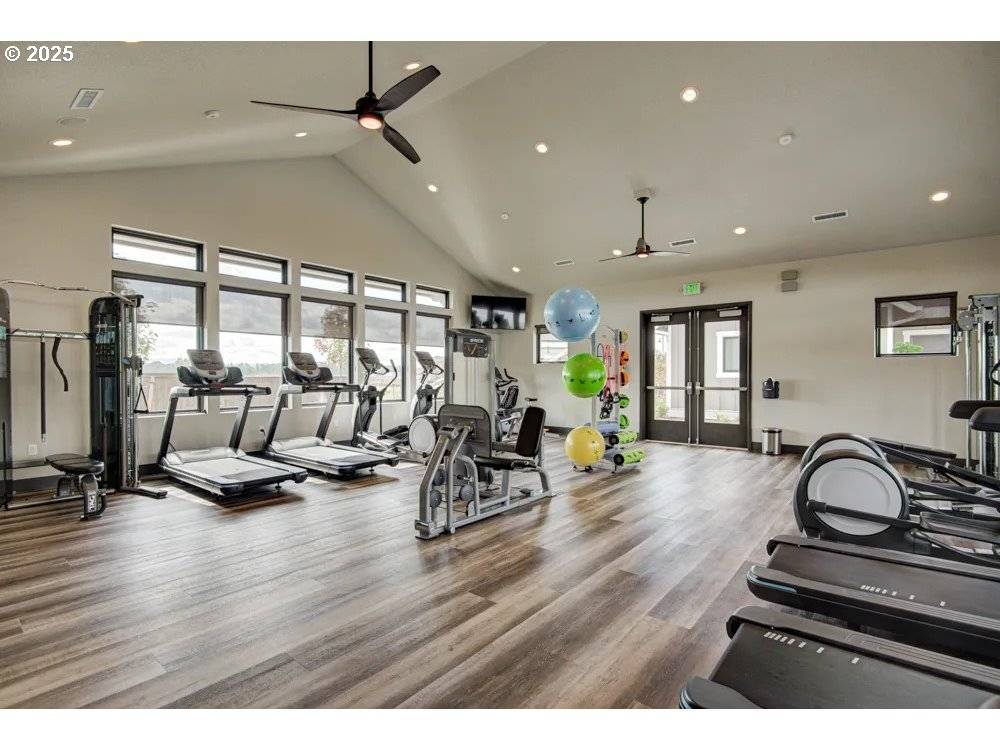 Hillsboro, OR 97123,6523 SE SILVERGRASS ST