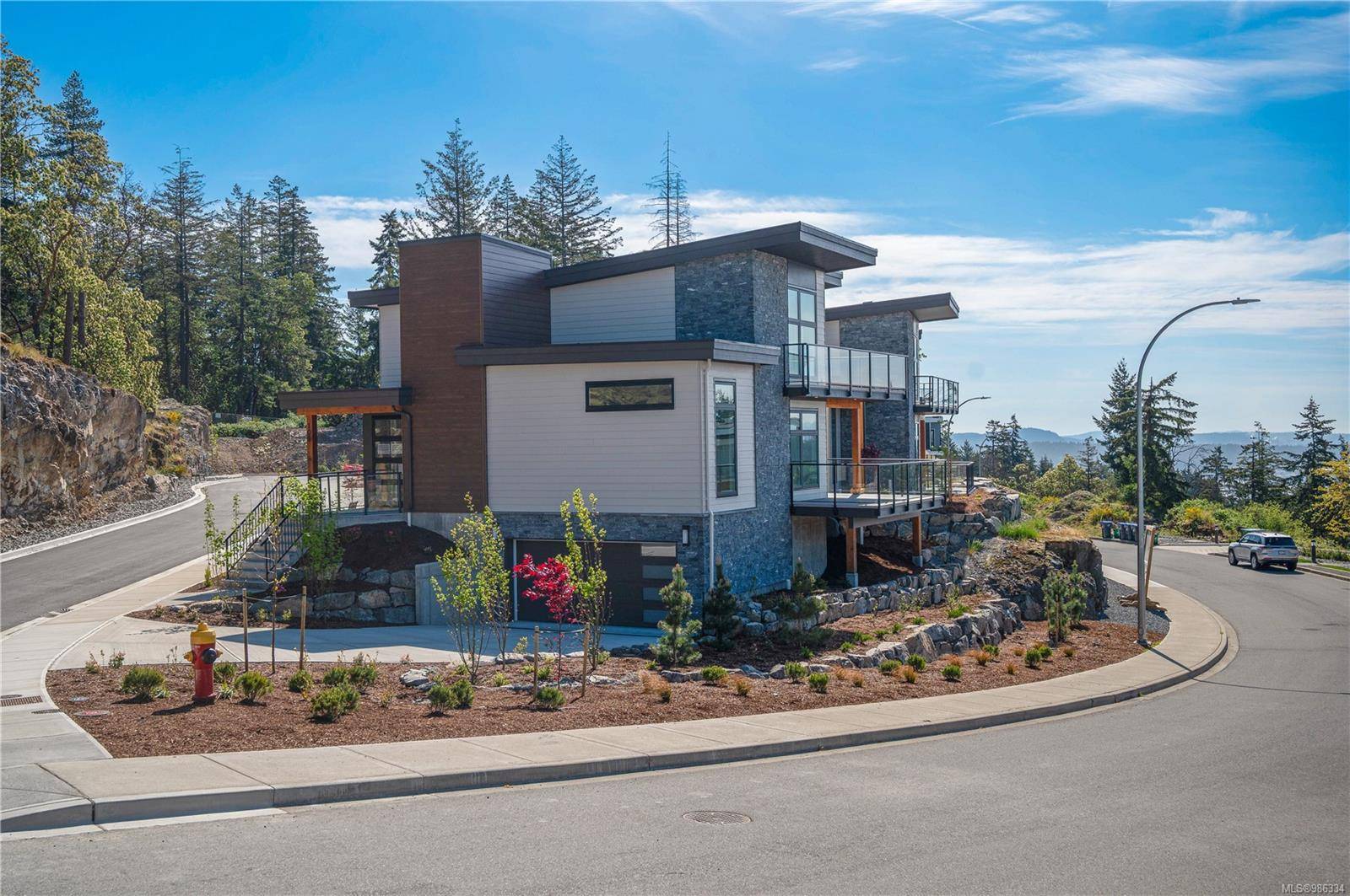 Nanaimo, BC V9T 0L7,1220 Manzanita Pl #102