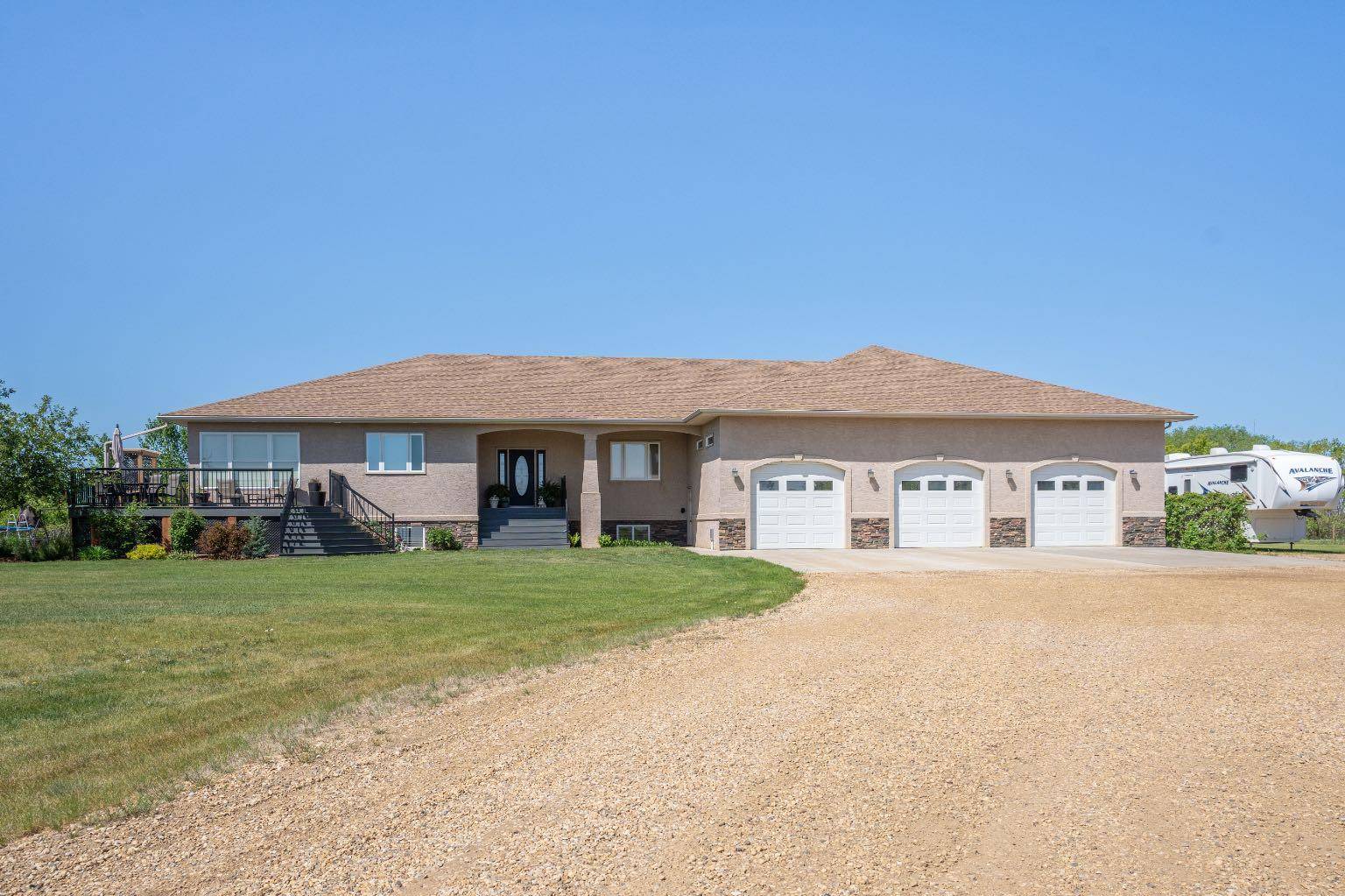 Rural Camrose County, AB T4V 2N1,47220 RR200