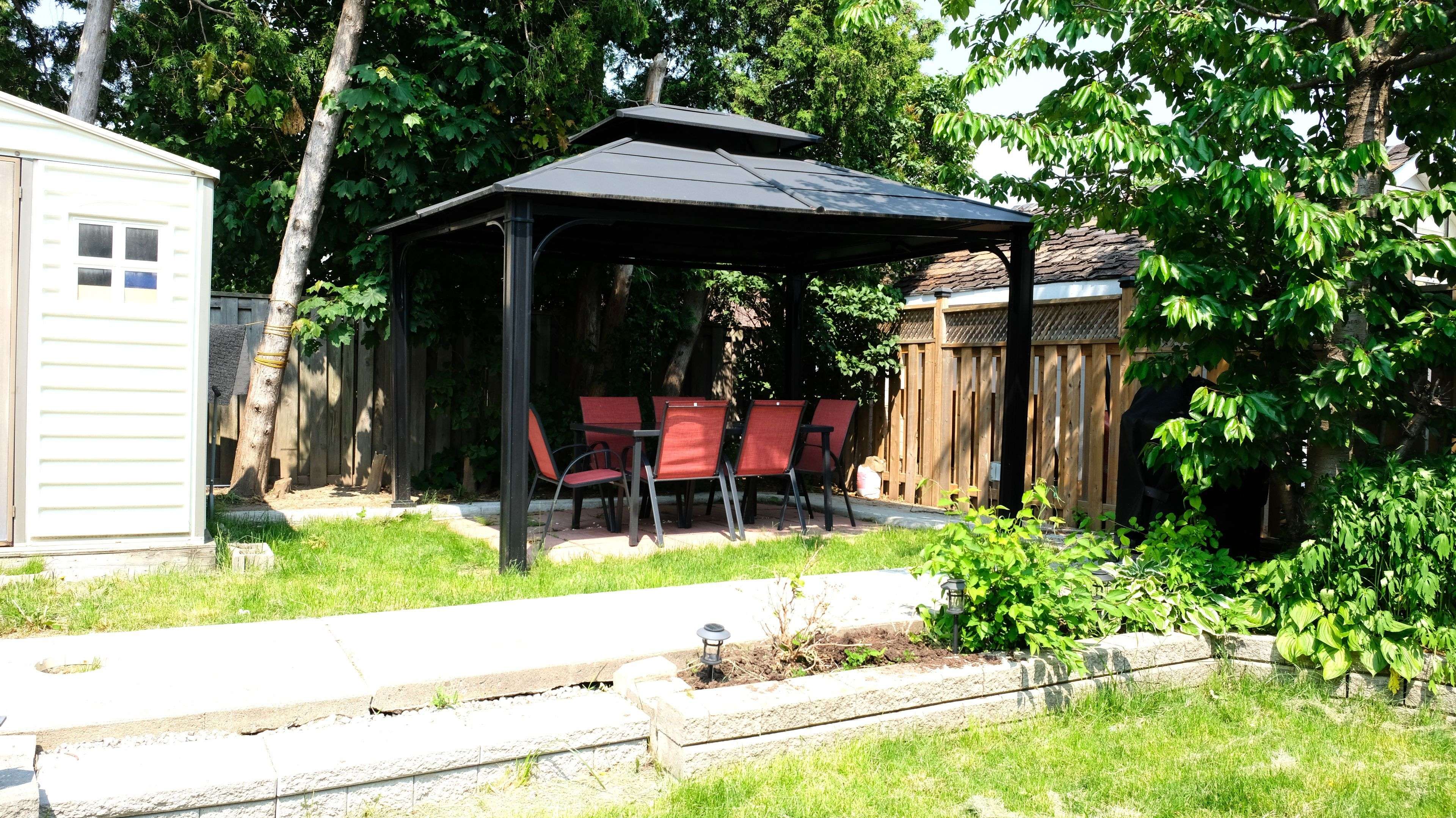Brampton, ON L6V 2G6,120 Hansen RD N