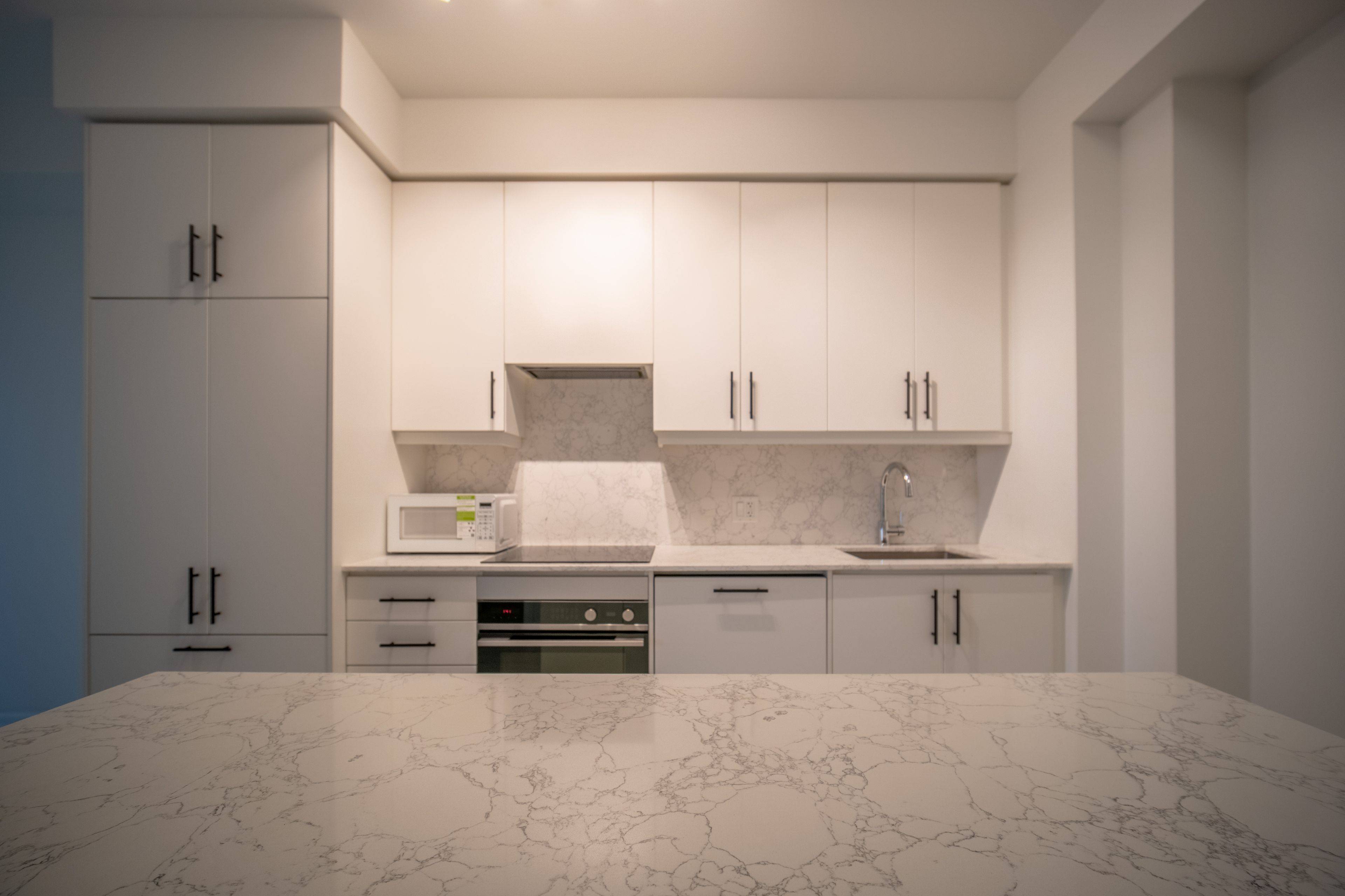 Mississauga, ON L5B 1L9,30 Elm DR W #809