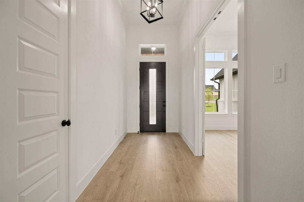 Fort Worth, TX 76179,4413 Sandstrom Way