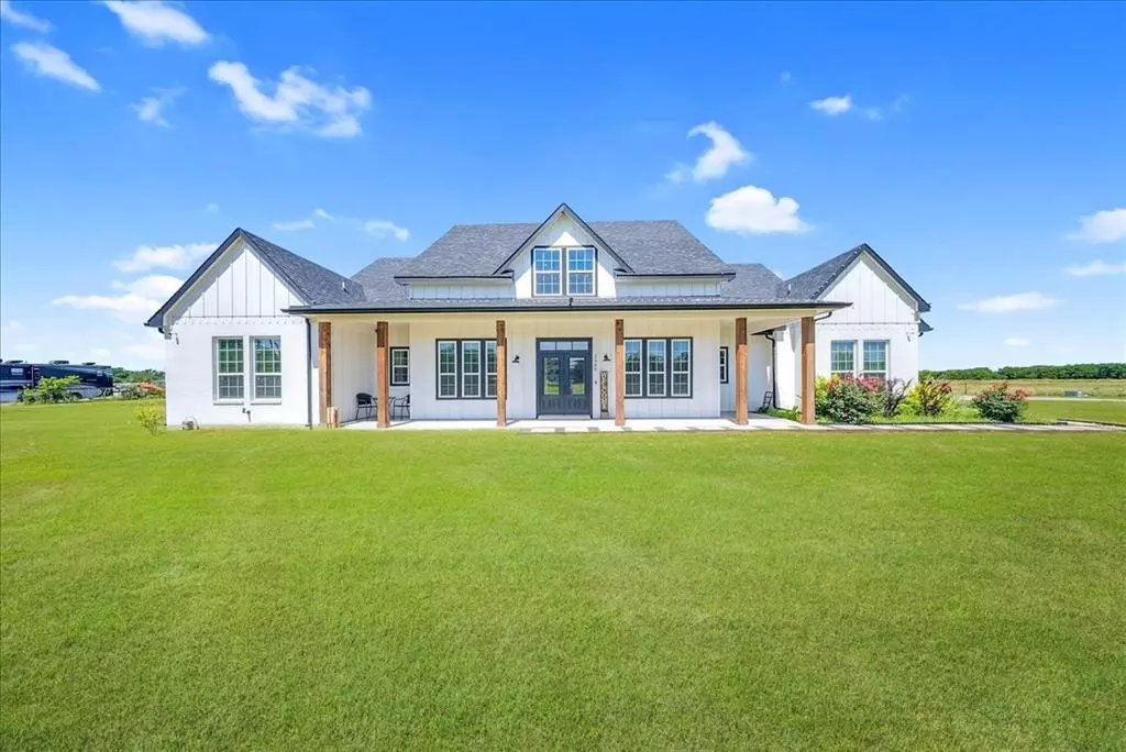 Caddo Mills, TX 75135,2482 County Road 2134
