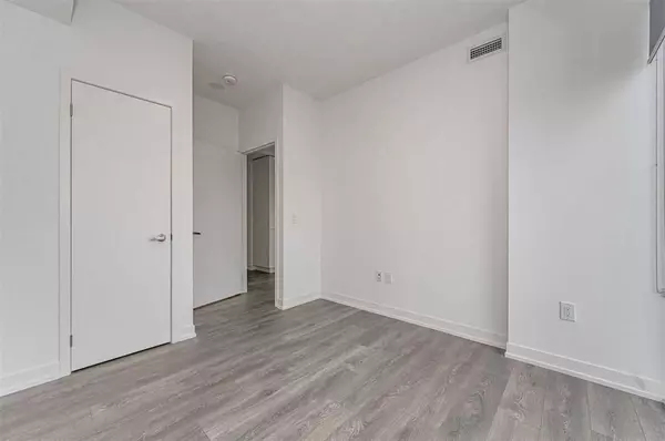 Toronto C08, ON M5E 1R7,15 Lower Jarvis ST #1003