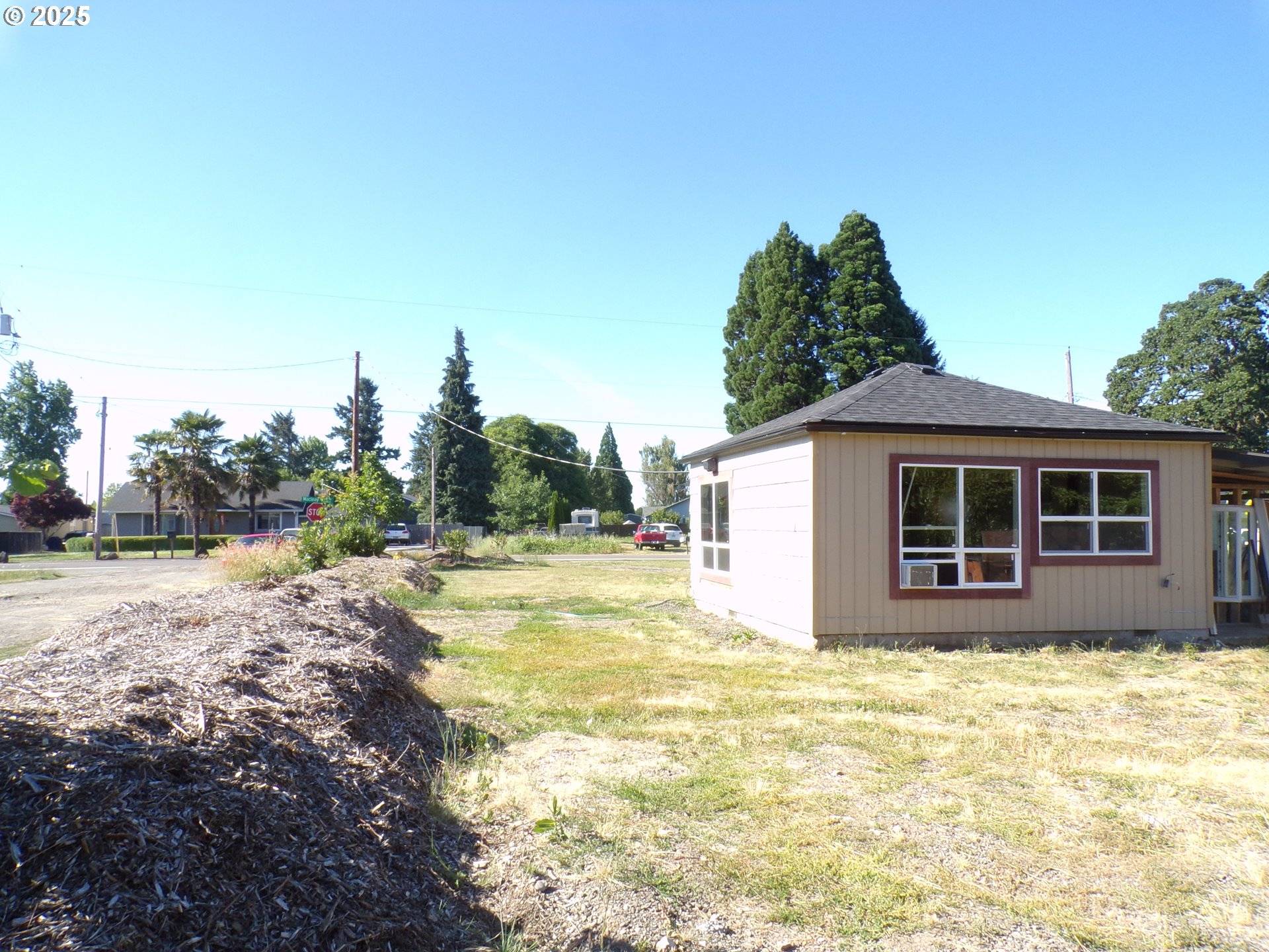 Salem, OR 97317,4420 MACLEAY RD
