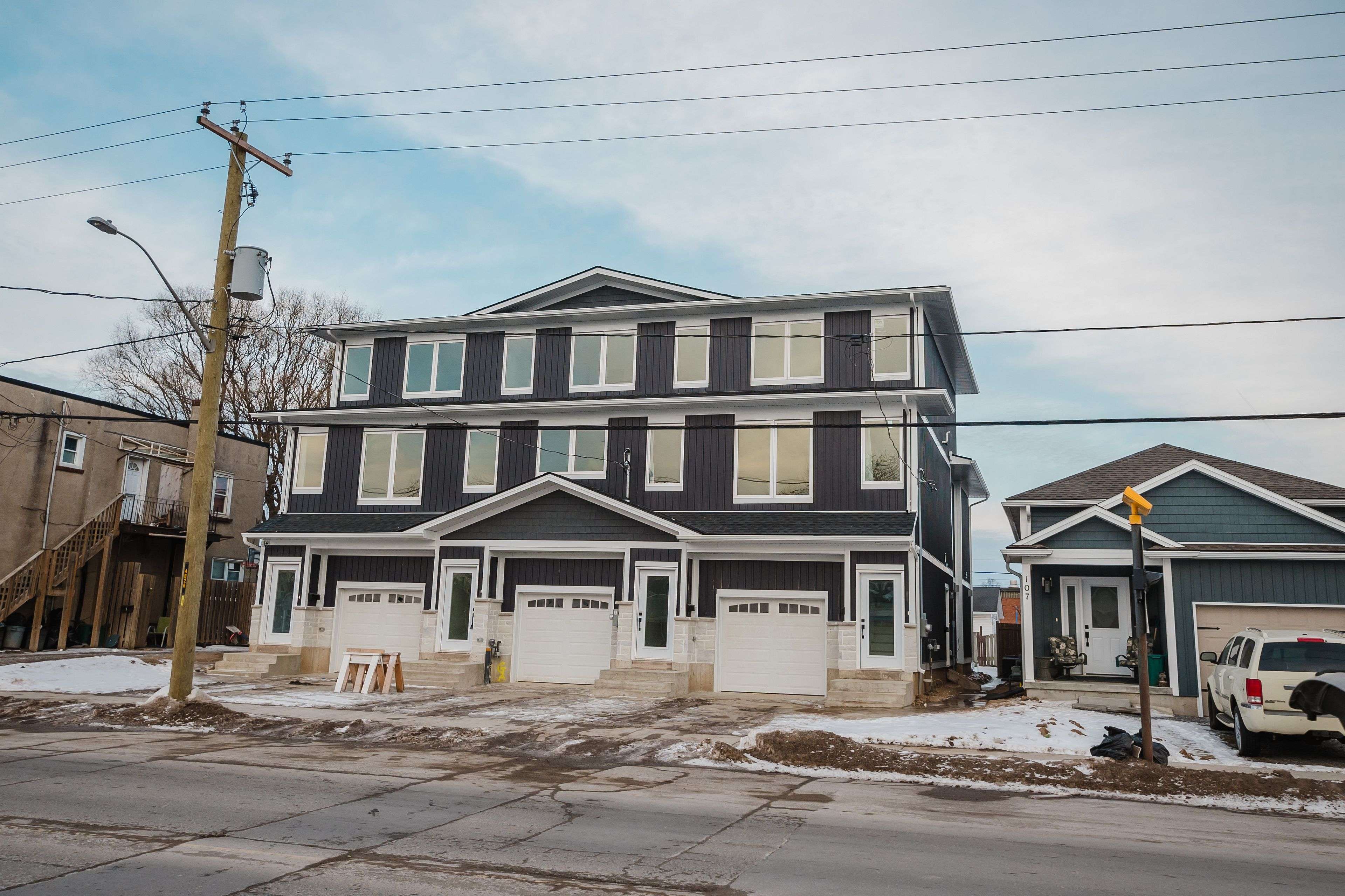 Welland, ON L3B 1Y7,101-105 Southworth ST N