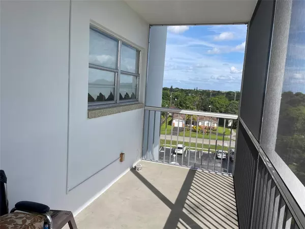 Lauderhill, FL 33313,4751 NW 21st St #500