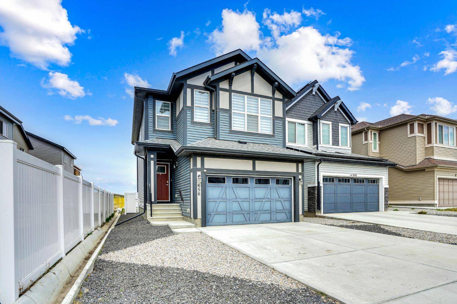 Calgary, AB T2X 4T1,656 Walgrove BLVD SE
