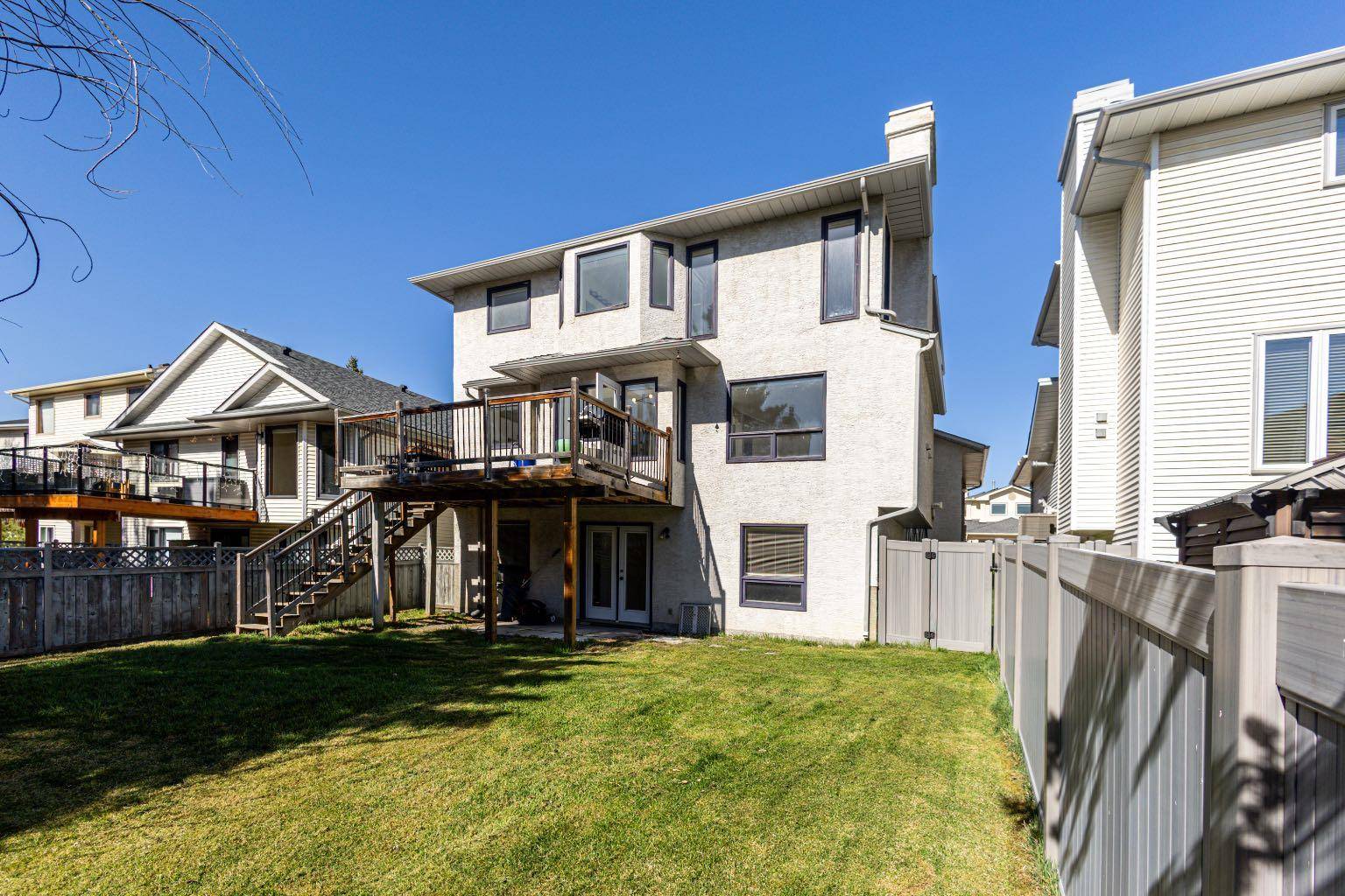 Calgary, AB T3L 1M3,176 Scanlon GN NW