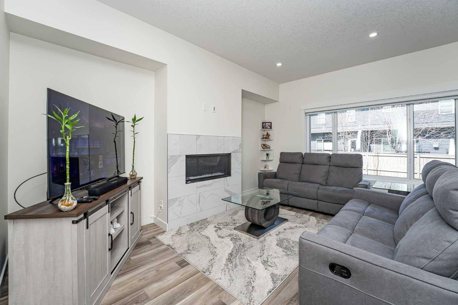 Airdrie, AB T4B 5E9,26 Cooperswood CT Southwest