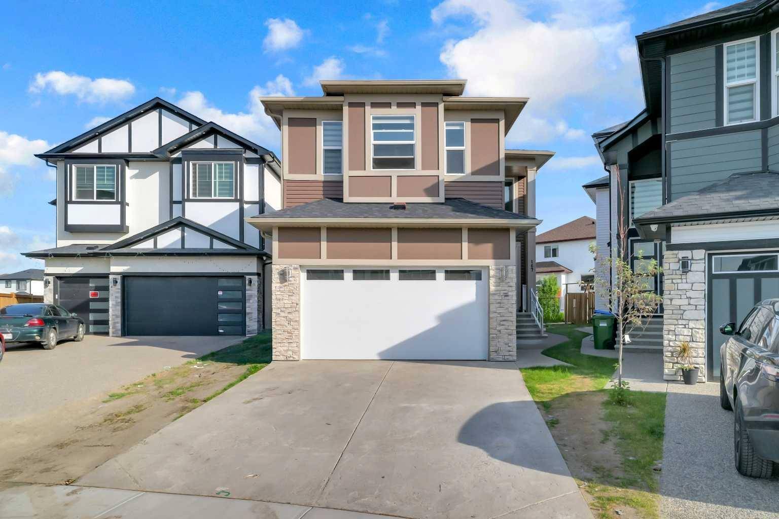 Calgary, AB T3J 2L4,167 Saddlecrest GRV Northeast