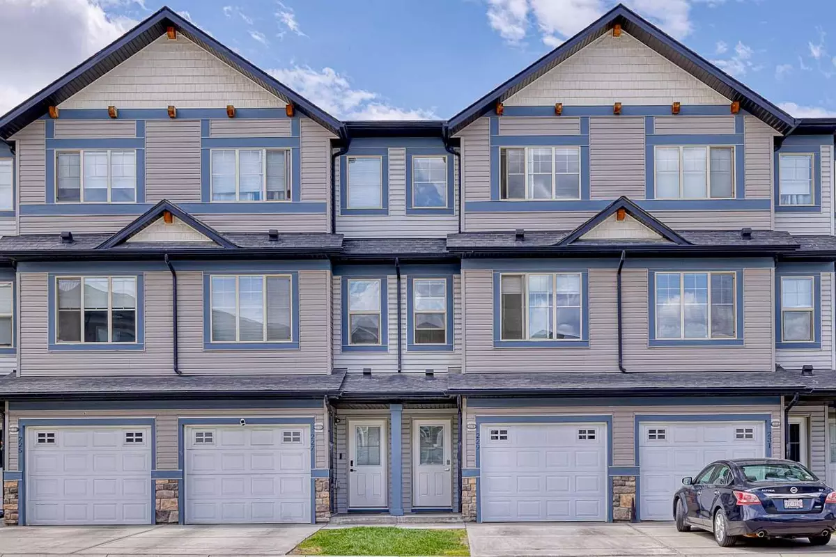 Calgary, AB T3R 0Z8,229 Sage Hill GRV Northwest